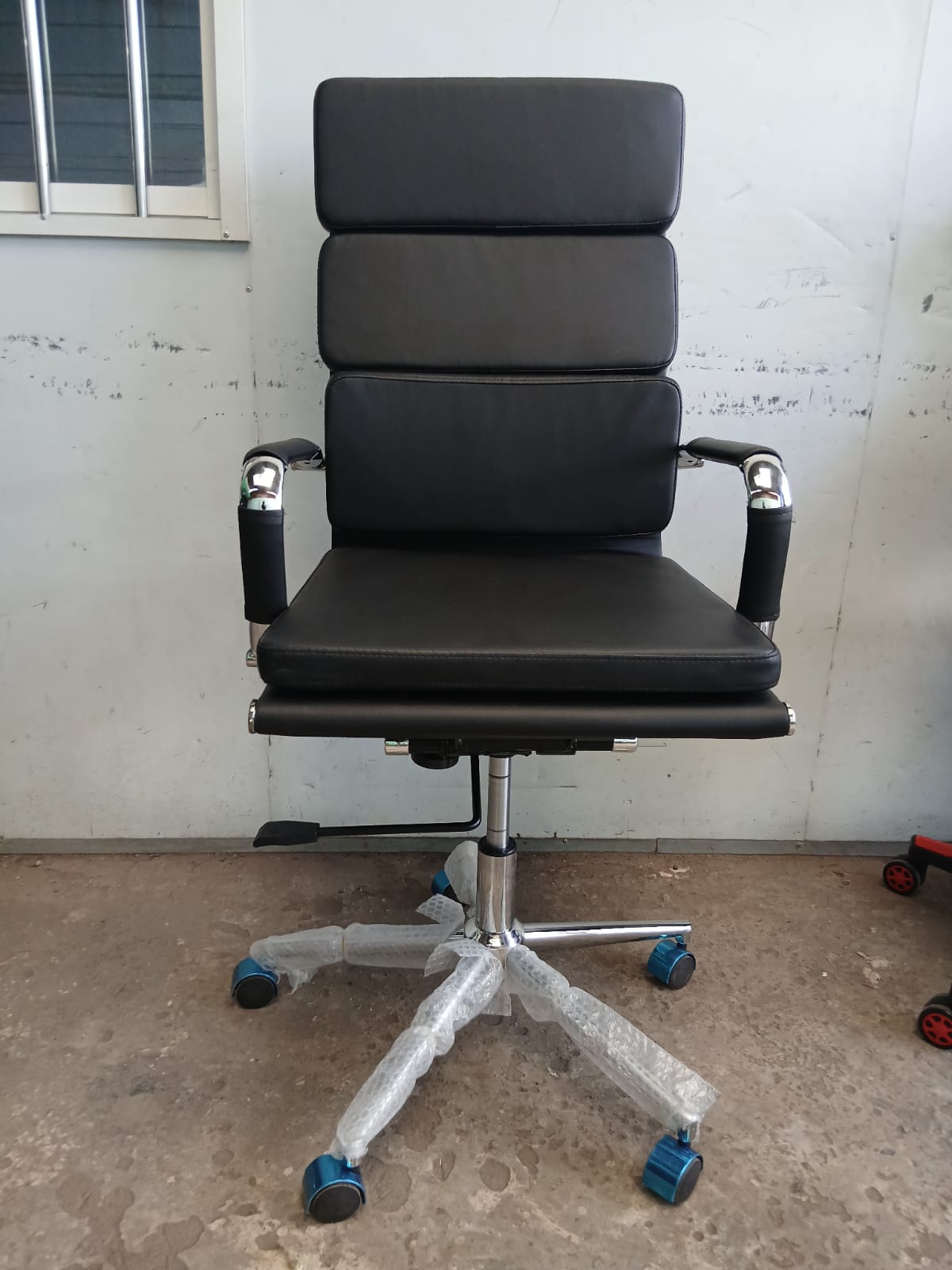 director’s executive office chair, executive director chair, director chair office, luxury executive office chair, premium director’s chair, CEO office chair, boss office chair, high back executive chair, ergonomic executive office chair, leather director chair, PU leather executive chair, genuine leather executive office chair, mesh executive office chair, padded executive chair, cushioned director chair, comfortable executive office chair, adjustable executive chair, reclining executive chair, swivel director chair, 360 degree swivel office chair, office chair for directors, corporate executive chair, managerial office chair, senior executive office chair, high end office chair, deluxe office chair, ergonomic director chair, posture support executive chair, lumbar support executive office chair, headrest executive chair, adjustable headrest office chair, adjustable arm executive chair, padded armrests office chair, flip up armrests chair, metal base executive chair, chrome base executive office chair, aluminum base office chair, heavy duty executive chair, durable director chair, high load executive office chair, premium quality office chair, luxury leather office chair, high comfort executive office chair, office chair for boardrooms, conference executive chair, office chair for managers, director’s seat office furniture, top-tier executive chair, senior management office chair, VIP office chair, authoritative office chair, professional executive seating, corporate office chair, office furniture executive chair, office seating director level, ergonomic seating executive, long hour office chair, work comfort executive chair, office chair with wheels, rolling executive chair, caster wheel executive office chair, smooth rolling director chair, silent caster executive chair, shock absorbing office chair, breathable office chair, temperature regulating executive chair, ventilated executive chair, mesh back executive chair, leather padded back office chair, thick cushioned executive seat, ultra soft executive chair, plush executive office chair, orthopedic executive office chair, spine support director chair, neck support executive chair, posture correction executive chair, tilt mechanism office chair, multi tilt executive chair, synchro tilt executive chair, reclining high back office chair, rocking executive chair, tension control executive chair, gas lift executive office chair, pneumatic height adjustment chair, adjustable seat height chair, wide seat executive chair, extra wide executive office chair, reinforced frame office chair, heavy weight capacity executive chair, strong build office chair, sturdy director’s chair, long lasting executive office chair, wear resistant office chair, scratch resistant executive chair, stain resistant director chair, easy clean executive chair, soft touch leather office chair, premium upholstery executive chair, elegant executive chair, classy office chair, stylish director office chair, modern executive chair, contemporary director chair, minimalist executive office chair, industrial style executive chair, high luxury office chair, deluxe director seating, comfortable work chair, office productivity executive chair, ergonomic workspace chair, task executive office chair, home office director chair, home study executive chair, remote work office chair, apartment executive office chair, professional home office seating, work from home executive chair, director office furniture chair, high status executive chair, office décor executive chair, premium office aesthetics chair, statement piece executive chair, iconic executive office chair, designer director chair, signature executive chair, upscale office chair, elegant leather office chair, polished executive workplace chair, premium executive seating solution, office improvement executive chair, office upgrade director chair, high performance office chair, office efficiency executive chair, versatile executive chair, multipurpose director chair, universal executive office chair, VIP executive seating, top comfort office chair, fatigue-free office chair, long session executive chair, all day comfort executive chair, luxury back support chair, ergonomic boost executive office chair, professional working chair, office hub executive chair, office central chair, workstation executive chair, corporate environment office chair, enterprise executive chair, business suite director chair, CEO seating solution, president office chair, chairman office chair, executive desk chair, office chair for directors table, board meeting executive chair, high back ergonomic director chair, tall back director’s office chair, comfortable padded office chair, foam cushion executive chair, memory foam executive chair (optional), smooth leather finish office chair, matte leather executive chair, textured leather office chair, rich color leather office chair, black executive office chair, brown leather executive chair, tan executive office chair, grey executive office chair, white executive chair, cream executive office chair, caramel leather office chair, maroon leather executive chair, navy executive office chair, dual tone executive chair, premium fabric executive chair, velvet executive office chair (style dependent), eco leather executive chair, sustainable office chair, environmentally friendly office chair, recyclable materials executive chair, premium stitching office chair, hand crafted executive chair, reinforced seams executive chair, strong fasteners office chair, durable hardware executive chair, smooth tilt office chair, noiseless tilt mechanism chair, anti squeak office chair, stable wheelbase executive chair, anti roll over office chair, ergonomic seat shaping chair, contoured executive chair, sculpted office chair, premium model office chair, signature luxury director’s chair, high standard office chair, international style executive office chair, comfortable director seating, meeting room executive seating, elite office chair, top-tier comfort office chair, superior quality executive chair, business class executive chair, company leader chair, management grade office chair, high responsibility office chair, top level office chair, professional appearance executive chair, authority projecting office chair, luxurious feel executive chair, prestigious office seating, office throne executive chair, comfort engineered office chair, wellness support executive chair, employee satisfaction executive chair, productivity enhancing director chair, ergonomic innovation office chair, smart design executive chair, adjustable ergonomics chair, workplace health executive chair, luxury posture chair, top rated executive chair, best selling office executive chair, popular director office chair, customer favorite executive chair, recommended executive seating, office furniture bestseller chair, heavy usage office chair, intensive use executive chair, daily use executive chair, robust daily work chair, hospitality grade executive chair, commercial grade executive chair, corporate grade office chair, professional office environment chair, large office director chair, small office executive chair, compact executive office chair, adaptable office chair, multi position executive chair, personalized comfort executive chair, customizable executive chair, director chair model options, office chair with high load support, executive chair with arm padding, padded shoulder support chair, high profile office chair, business executive comfort chair, director suite furniture chair, office ergonomics chair, adjustable lumbar chair, office chair with back rest adjustment, tilt lock executive chair, lockable recline chair, integrated headrest executive chair, detachable headrest director chair, extendable footrest executive chair (optional variant), retractable footrest office chair, luxury massage executive chair (variant-dependent), heated executive office chair (variant-dependent), premium feel office chair, smooth glide wheels office chair, heavy duty casters chair, premium swivel chair, office seat for directors, professional seating solution, executive comfort design chair, well-padded director’s chair, ergonomic engineering chair, modern workplace executive chair, premium meeting chair, swivel director seating, heavy frame office chair, metal frame executive chair, reinforced base office chair, 5-star base executive chair, wide base executive office chair, anti toppling chair, seat depth adjustment chair, ergonomic seat cushion executive chair, anti fatigue foam chair, breathable leather back chair, cooling mesh executive chair, office command chair, master executive chair, luxury office leadership chair, director desk companion chair, upscale office environment seating, comfortable leadership chair, high comfort workplace chair, relaxing executive chair, break session executive office chair, stress relief director chair, productivity maximizing executive chair, top comfort ergonomic office chair, posture alignment executive chair, certified ergonomic chair (concept), wellness centered office chair, premium office accessory chair, efficient workspace executive chair, powerful presence executive chair, executive seating for corporate leaders, decision maker office chair, premium director office accessory, soft adjustable office chair, padded comfort office chair, signature executive seating, iconic office furniture.