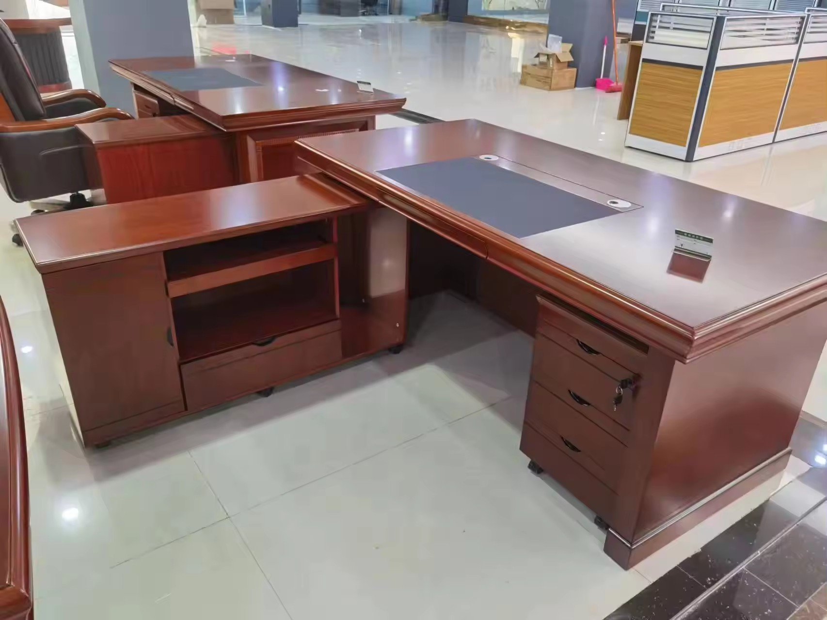 1.6 meters executive office desk, 1.6m executive office desk, 160cm executive desk, 1600mm office desk, executive office desk 1.6m, office desk 1.6 meters, 1.6m office table, executive desk for sale, office desk for sale, modern executive desk 1.6m, contemporary office desk 1.6m, premium office desk 1.6m, luxury executive office desk, professional office desk 1.6 meters, business executive desk, corporate office desk 1.6m, ergonomic executive desk 1.6m, director office desk 1.6m, manager office desk 1.6m, CEO office desk 1.6m, modern managerial desk, executive workstation 1.6m, office work desk 1.6m, stylish executive desk 160cm, wooden executive office desk, MDF executive office desk, laminated executive desk 1.6m, veneer office desk 1.6m, hardwood office desk 1.6m, industrial style executive desk 1.6m, Scandinavian office desk, minimalist executive desk 1.6m, classic office desk 1.6m, modern design office desk, sleek office desk 1.6m, premium quality office desk, durable executive desk 1.6m, sturdy office desk 1.6m, heavy-duty office desk 1.6m, long-lasting office desk, scratch-resistant executive desk, water-resistant office desk, stain-resistant desk, heat-resistant office desk, anti-scuff executive desk, easy-clean office desk, low-maintenance executive desk, office desk with drawers 1.6m, executive desk with storage, filing drawer desk 1.6m, office desk organizer 1.6m, multi-drawer executive desk, pedestal drawer office desk, office desk with lockable drawers, office desk with side return (variant), L-shaped desk 1.6m (variant), office desk with cable management, grommet hole office desk, wire management office desk, office desk with power outlets (variant), workstation desk 1.6m, computer desk 1.6 meters, laptop desk 1.6m, writing desk 1.6m, study desk 1.6m, home office executive desk 1.6m, WFH office desk 1.6m, remote work office desk, work from home desk 160cm, hybrid workspace desk, office furniture for sale, office desk for sale near me, executive desk available for sale, corporate desk for sale, modern office desk for sale, office table 1.6m for sale, executive table for sale, professional office furniture desk, commercial office desk for sale, workplace desk 1.6m, office workstation furniture, productivity-boosting desk, ergonomic office desk 160cm, comfort-focused executive desk, wide-surface office desk 1.6m, spacious desktop office desk, large tabletop executive desk, premium surface office desk, smooth finish executive desk, matte finish office desk, glossy finish executive desk, textured finish office desk, modern interior office desk, contemporary office furniture, office décor desk 1.6m, elegant executive office desk, designer office desk 1.6m, luxury office furniture desk, high-end executive desk, premium office workstation, corporate workspace desk 1.6m, company office desk 1.6m, office renovation desk, office upgrade furniture, office refurbishment desk, office reception desk 1.6m (variant), meeting room desk 1.6m, conference desk small, collaborative office desk, teamwork desk 1.6m, planning desk office, project desk office, task workstation 1.6m, administrative desk 1.6m, operational desk office, HR office desk, finance office desk 1.6m, accounting office desk, law office desk 1.6m, legal firm executive desk, consulting office desk 1.6m, medical office desk 1.6m, clinic reception desk (variant), school office desk 1.6m, university office desk 1.6m, training center desk 1.6m, research office desk 1.6m, IT office desk 1.6m, developer desk 1.6m, designer workspace desk 1.6m, engineering office desk 1.6m, call center desk 1.6m, BPO office desk 1.6m, customer service desk, operations command desk 1.6m, functional workspace desk, multi-purpose office desk, versatile executive desk 1.6m, adjustable desk (variant), modular executive desk, customizable office desk, made-to-order office desk, bespoke executive desk, signature office desk, featured office furniture 1.6m, trending executive desk, top-rated executive office desk, best-selling office desk 1.6m, highly reviewed office desk, customer favorite office desk, premium office desk for sale, value office desk 1.6m, affordable executive desk, budget office desk 1.6m, economical office desk, mid-range office desk 1.6m, cost-effective professional desk, durable office furniture for sale, commercial grade office desk, enterprise grade executive desk, corporate quality office furniture, long-term durability desk, sturdy build executive desk, reinforced office desk 1.6m, heavy-load office desk, stable office desk 160cm, wobble-free office desk, secure workstation desk, solid construction executive desk, office furniture must-have desk, office essential desk 1.6m, everyday use executive desk, daily work executive desk, intensive use office desk, commercial use desk 1.6m, management desk for sale, director’s desk for sale, boss office desk for sale, CEO desk for sale, leadership desk 1.6m, superior executive desk, elite office furniture desk, premium manager desk, productivity workstation desk, office efficiency desk, workflow optimized desk, office organization desk, clutter-free office desk, clean workspace desk, document-ready office desk, paper management executive desk, stationery desk 1.6m, document storage desk, office shelves desk (variant), auxiliary storage office desk, under-desk drawer unit, mobile drawer unit (variant), file cabinet desk (variant), secure storage office desk, lockable storage desk, key lock executive desk, smart lock desk (variant), electronic lock desk (variant), cable-ready office desk, tech-ready office furniture, smart workspace desk (variant), monitor friendly desk 1.6m, dual-monitor desk 1.6m, multi-monitor executive desk, laptop friendly executive desk, printer friendly office desk, equipment-ready office desk, home study executive desk, student study desk 1.6m, academic office desk, teacher office desk 1.6m, training lecturer desk 1.6m, designer executive desk, art studio desk 1.6m, creative workspace desk, media office desk 1.6m, marketing office desk, sales office desk, real estate office desk 1.6m, accounting workstation desk, audit office desk 1.6m, HR workstation desk, procurement office desk, admin desk 1.6m, operations workstation furniture, reception area desk 1.6m, front office desk 1.6m, office lobby desk (variant), showroom office desk 1.6m, warehouse office desk, logistics office desk, manufacturing office desk, industrial office desk 1.6m, back office desk 1.6m, data entry desk, customer service department desk, team leader office desk 1.6m, supervisor office desk 1.6m, office productivity furniture, performance-driven executive desk, business furniture for sale, enterprise furniture for sale, commercial workspace desk, professional workspace solution, high-impact office desk, efficient desk layout 1.6m, ergonomic office workspace, healthy posture desk, comfortable workstation desk, office wellness desk, posture-supportive executive desk, fatigue-reducing office desk, comfort engineered office desk, high-function office desk, dynamic office desk, optimized workflow desk, fast assembly office desk, easy-install office desk, sturdy leg executive desk, metal frame office desk, steel frame office desk, reinforced frame desk, wood grain office desk, oak finish desk (variant), walnut finish office desk, beech finish desk (variant), mahogany executive desk, dark wood office desk, light wood office desk, grey executive desk, white office desk 1.6m, black executive desk, two-tone executive desk, contemporary wood desk, industrial metal-wood desk, eco-friendly office desk, sustainable office furniture, recyclable materials desk (variant), green office furniture, environmental office desk, low VOC furniture (variant), safe office furniture, non-toxic office desk (variant), office aesthetic desk, workspace beautifying desk, office interior enhancement desk, décor match office desk, stylish workstation furniture, impressive executive desk, centerpiece office desk, iconic executive furniture, flagship office desk, signature manager desk, modern professional desk, next-level executive desk, advanced office desk design, quality craftsmanship office desk, master-built office desk, well-engineered office desk, precision-built desk, commercial durability desk, high performance desk 1.6m.