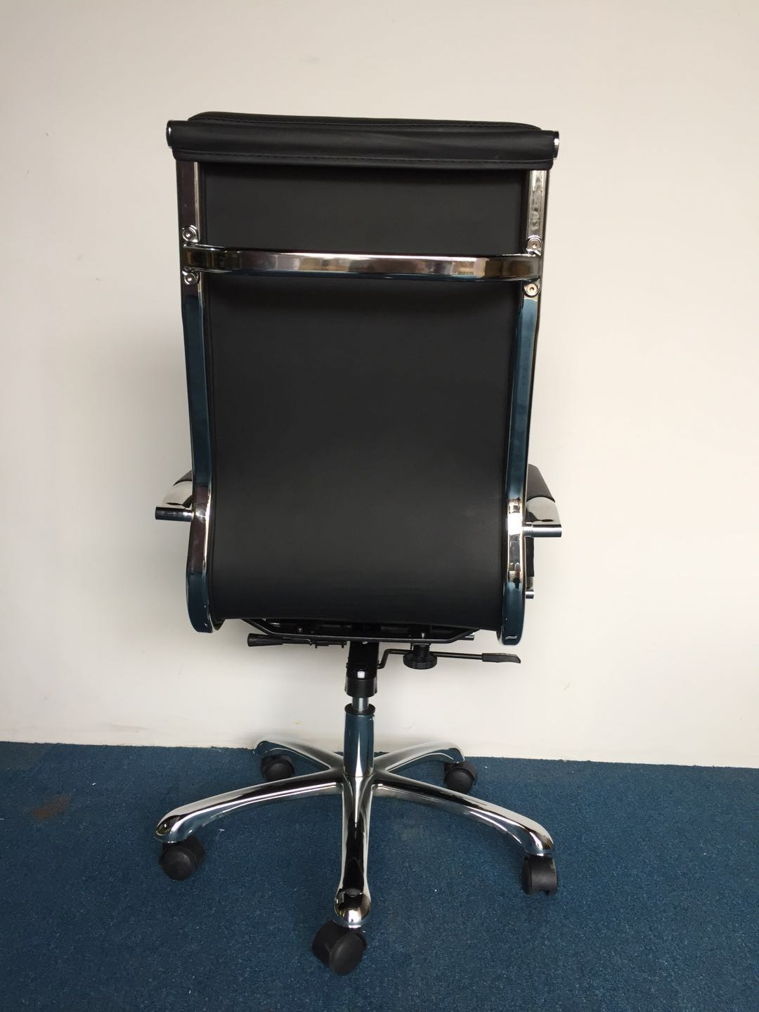 executive computer chair, executive chair, computer chair, executive office chair, executive swivel chair, executive desk chair, high-back executive computer chair, ergonomic executive computer chair, executive chair with lumbar support, executive chair with headrest, executive chair with adjustable headrest, executive chair with armrests, executive chair with adjustable armrests, executive chair with 3D armrests, executive chair with 4D armrests, executive chair with tilt mechanism, executive chair with recline function, executive chair with tilt lock, executive chair with height adjustment, executive chair with seat depth adjustment, executive chair with waterfall seat edge, executive mesh chair, executive leather chair, executive fabric chair, breathable executive computer chair, executive chair for long hours, executive chair for home office, executive chair for corporate office, executive chair for manager office, executive chair for director office, executive chair for CEO office, executive chair with memory foam cushion, executive chair with padded seat, executive chair with contoured backrest, executive chair for neck and shoulder support, executive chair for spinal alignment, executive chair with reinforced steel frame, executive chair with heavy-duty base, executive chair with five-star base, executive chair with smooth rolling casters, executive chair with durable gas lift, executive chair with adjustable back angle, executive chair with multi-position recline, executive chair with 360-degree swivel, executive chair with ergonomic arm padding, executive chair with adjustable lumbar support, executive chair for long-term desk work, executive chair with professional office finish, executive chair with modern design, executive chair with contemporary styling, executive chair with minimalist aesthetics, executive chair with sleek frame, executive chair for executive office, executive chair for conference room, executive chair for call center use, executive chair for intensive office use, executive chair with ergonomic support system, executive chair with removable lumbar pillow, executive chair with neck support cushion, executive chair with shock-absorbing seat, executive chair with anti-scratch base, executive chair with reinforced seating structure, executive chair with premium upholstery, executive chair with durable construction, executive chair for productivity and comfort, executive chair with professional-grade craftsmanship, executive chair with smooth tilt movement, executive chair with sturdy frame, executive chair for small office space, executive chair for large office, executive chair for home workspace, executive chair with advanced adjustment controls, executive chair with long-lasting durability, executive chair for commercial office use, executive chair with luxury office styling, executive chair for modern office interiors, executive chair with ergonomic spine alignment, executive chair with ergonomic comfort system, executive chair for all-day sitting, executive chair with breathable mesh backrest, executive chair for professional environment, executive chair with executive styling, executive chair for home and corporate office, executive chair with functional ergonomic features, executive chair with reinforced structural support, executive chair with wide seat design, executive chair for dual monitor workstation, executive chair with high-performance support, executive chair with office-grade durability, executive chair for modern interiors, executive chair with contemporary office appeal, executive chair with sleek professional appearance, executive chair with premium materials and finish, executive chair for creative office space, executive chair with ergonomic tilt tension, executive chair for luxury office setup, executive chair for professional workspace, executive chair with ergonomic adjustment features, executive chair with ergonomic seat cushion, executive chair with ergonomic backrest contour, executive chair with ergonomic posture support, executive chair for executive cabin, executive computer chair for corporate use.