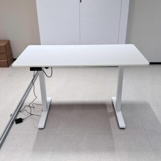 adjustable office desk, height adjustable desk, sit stand desk, standing desk, office desk, office table, ergonomic office desk, adjustable height office table, electric standing desk, manual height adjustable desk, modern office desk, contemporary office desk, executive adjustable desk, workstation desk, office workstation, computer desk, desk for office use, home office desk, office furniture desk, ergonomic workstation desk, adjustable workstation table, sit stand workstation, height adjustable workstation, smart office desk, motorized desk, electric lift desk, dual motor standing desk, single motor standing desk, crank adjustable desk, manual crank desk, flexible office desk, modular office desk, multi purpose office desk, productivity desk, workspace desk, office setup desk, office interior desk, office furnishing desk, office planning desk, office arrangement desk, corporate office desk, business office desk, professional office desk, executive office furniture, modern office furniture, contemporary office furniture, premium office desk, luxury office desk, stylish office desk, elegant office desk, minimalist office desk, industrial office desk, Scandinavian office desk, durable office desk, heavy duty office desk, strong office desk, stable office desk, spacious work surface desk, large adjustable desk, compact adjustable desk, space saving office desk, ergonomic office furniture, posture friendly desk, health focused office desk, productivity workstation desk, office efficiency desk, office organization desk, office management desk, office productivity furniture, workspace optimization desk, office workstation furniture, adjustable desk furniture, sit stand office furniture, height adjustable furniture, office desk with electric lift, office desk with cable management, office desk with storage, office desk with drawers, office desk with shelves, office desk with keyboard tray, office desk with modern finish, office desk with wood veneer, office desk with laminate top, office desk with metal frame, office desk with durable construction, office desk for long hours, office desk for computer work, office desk for desk work, office desk for office use, office desk for home office, office desk for corporate use, office desk for business use, office desk for professional use, office desk for executives, office desk for managers, office desk for employees, office desk for students, office desk for programmers, office desk for designers, office desk for modern offices, office desk for workspace setups, office desk for productivity, office desk for ergonomic setup, office desk for healthy working posture.