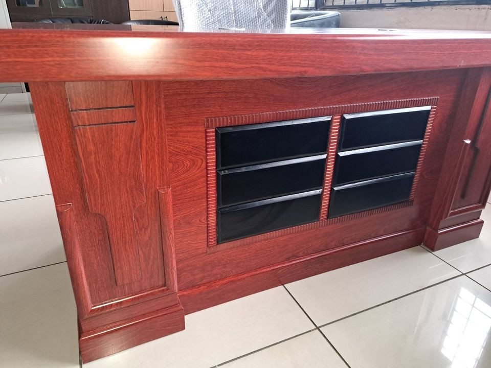L-shaped table, L-shaped office table, L shape desk, L-shaped office desk, corner office table, corner desk, executive L-shaped table, executive office desk, office workstation table, office workstation desk, office furniture, office desk, office table, computer desk, corner workstation, modern office table, executive table, manager desk, director office desk, office writing desk, workspace table, professional office desk, business office furniture, corporate office furniture, office desk with storage, office desk with drawers, office desk with cabinet, office workstation furniture, wooden office table, laminate office desk, ergonomic office desk, spacious office desk, multifunction office table, office desk with side return, office corner desk, office productivity desk, office setup furniture, workspace furniture, office interior furniture, office furnishing, commercial office furniture, premium office table, durable office desk, modern workspace furniture, contemporary office desk, stylish office table, minimalist office desk, luxury office desk, office table for executives, office table for managers, office table for professionals, office table for business, office table for corporate offices, office table with cable management, office desk organizer, office table with shelves, office workstation setup, office table design, executive workstation furniture, office furniture solutions, office desk for multitasking, office desk for productivity, office furniture Kenya, L-shaped desk Kenya, office table Kenya, executive desk Kenya, modern office furniture Kenya, office workstation Kenya, buy L-shaped table, L-shaped table online, best L-shaped desk, affordable office table, office desk price, office table supplier, office table manufacturer, office furniture supplier, office furniture manufacturer, executive office table, office corner workstation, office workstation with storage, office desk with ample legroom, office table collection, premium workspace desk, office workstation for small office, office workstation for large office, office table for home office, office desk for commercial use, professional workspace furniture, business workspace desk, office desk with premium finish, office desk with modern design, office workspace solutions, corner office workstation, executive office furniture, office desk sale, L-shaped workstation, office furniture collection, office productivity furniture.