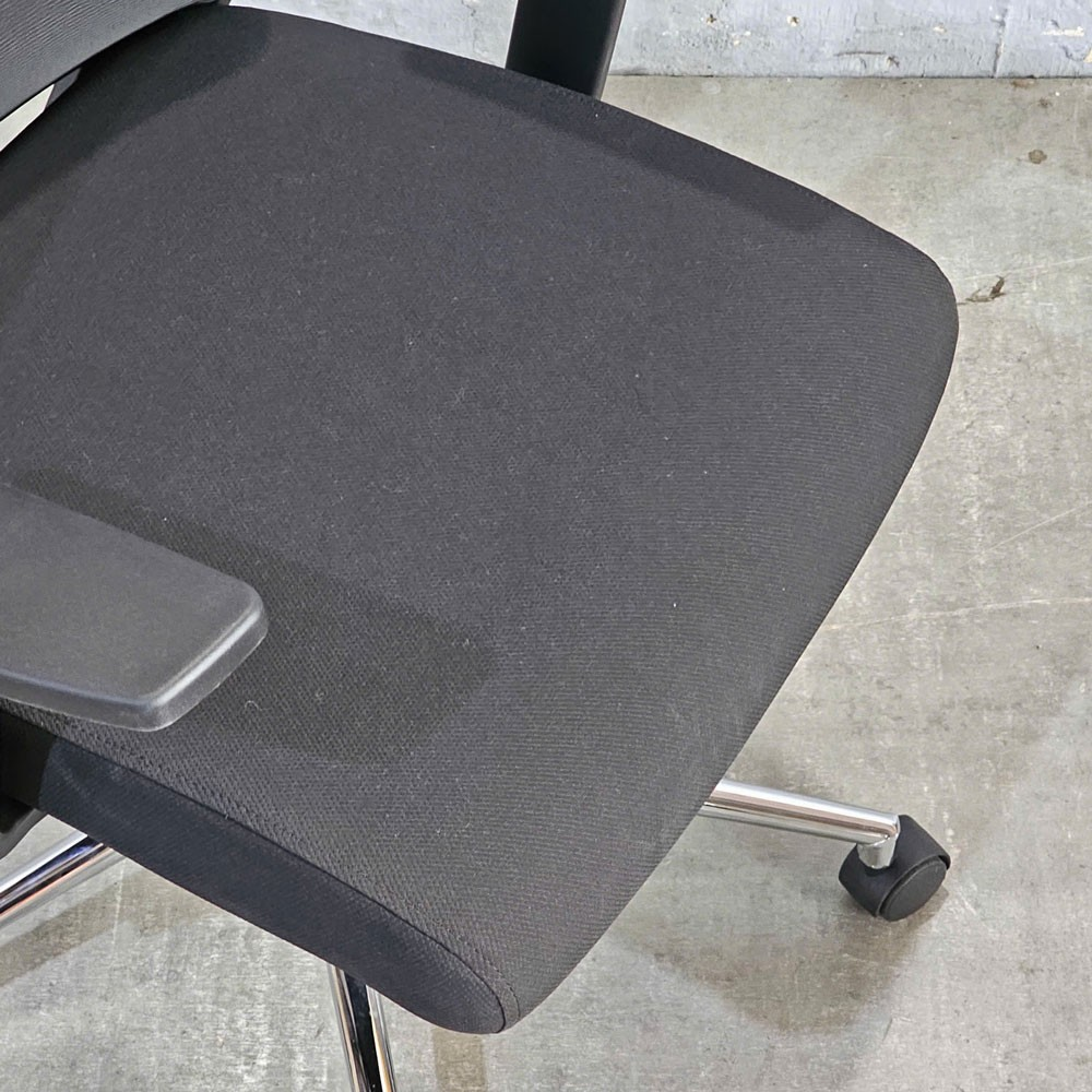 swivel office chair, office swivel chair, ergonomic office chair, executive office chair, computer chair, desk chair, adjustable office chair, rolling office chair, ergonomic desk chair, office chair with wheels, task chair, executive swivel chair, modern office chair, premium office chair, luxury office chair, mesh office chair, leather office chair, PU leather office chair, fabric office chair, breathable office chair, cushioned office chair, padded office chair, lumbar support chair, back support office chair, ergonomic backrest chair, posture support chair, high back office chair, medium back office chair, low back office chair, adjustable height chair, reclining office chair, tilt office chair, tilt lock chair, tension control chair, 360 swivel chair, caster wheel office chair, smooth rolling chair, heavy duty office chair, durable office chair, sturdy office chair, steel base office chair, chrome base chair, nylon base office chair, adjustable armrest chair, fixed armrest chair, padded armrest chair, headrest office chair, executive desk chair, home office chair, work from home chair, study chair, gaming office chair, workstation chair, office furniture, office seating, workspace chair, professional office chair, business office chair, corporate office chair, conference room chair, meeting room chair, reception office chair, visitor office chair, office lounge chair, managerial office chair, CEO office chair, boss office chair, productivity chair, comfortable office chair, long hour office chair, ergonomic seating solution, workspace comfort chair, spine support chair, health office chair, modern workspace furniture, office interior furniture, minimalist office chair, Scandinavian office chair, industrial office chair, stylish office chair, contemporary office chair, elegant office chair, premium workspace furniture, commercial office chair, business furniture, corporate furniture, office essentials, workspace essentials, home office furniture, compact office chair, space saving office chair, affordable office chair, budget office chair, high quality office chair, premium seating solution, scratch resistant chair, easy clean office chair, low maintenance office chair, adjustable workstation chair, office productivity furniture, modern desk chair, professional seating furniture, ergonomic workspace chair, office comfort seating, executive workspace chair, office decor furniture, stylish workspace chair, modern ergonomic chair, office chair for professionals, office seating furniture, workstation seating, office chair with lumbar support, comfortable desk chair, durable workspace chair, adjustable ergonomic chair, premium desk chair, office chair for computer desk, home workspace chair, business seating solution, functional office chair, practical office chair, quality office seating, office chair for daily use, commercial seating furniture, modern office seating, office chair for long hours, ergonomic swivel seating, office chair design, workspace organization chair, executive seating furniture, office lifestyle chair, professional desk setup chair, office workstation seating, premium office seating