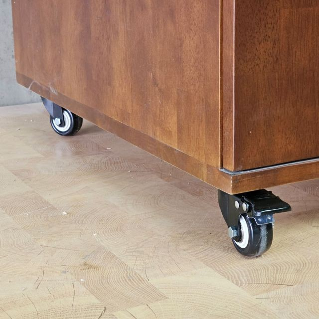 3-drawer cabinet, three drawer cabinet, storage cabinet, drawer cabinet, wooden drawer cabinet, metal drawer cabinet, home storage cabinet, office drawer cabinet, filing cabinet, document storage cabinet, file cabinet, mobile drawer cabinet, lockable drawer cabinet, secure storage cabinet, compact storage cabinet, space saving cabinet, modern drawer cabinet, contemporary cabinet, minimalist cabinet, bedroom storage cabinet, living room storage cabinet, kitchen storage cabinet, bathroom storage cabinet, office furniture cabinet, workstation storage cabinet, desk side cabinet, under desk cabinet, pedestal drawer cabinet, rolling cabinet, caster wheel cabinet, mobile storage unit, organizer cabinet, home organization furniture, office organization storage, multi drawer storage unit, multi purpose cabinet, multipurpose storage cabinet, utility cabinet, utility storage unit, household storage furniture, practical storage solution, functional furniture, durable storage cabinet, heavy duty cabinet, premium storage cabinet, affordable storage cabinet, budget storage cabinet, stylish storage cabinet, elegant storage furniture, modern furniture cabinet, contemporary storage furniture, Scandinavian style cabinet, industrial style cabinet, rustic cabinet, farmhouse cabinet, wooden furniture cabinet, engineered wood cabinet, MDF cabinet, laminate finish cabinet, scratch resistant cabinet, moisture resistant cabinet, easy clean cabinet, low maintenance furniture, strong drawer cabinet, reinforced storage cabinet, smooth glide drawers, ball bearing drawer slides, soft close drawers, metal runners drawer cabinet, handle drawer cabinet, handleless drawer cabinet, drawer organizer cabinet, compartment storage cabinet, office file storage, home filing system, document organizer cabinet, paper storage cabinet, stationery storage cabinet, supply storage cabinet, craft storage cabinet, sewing storage cabinet, tool storage cabinet, garage drawer cabinet, workshop storage cabinet, utility room cabinet, laundry storage cabinet, cleaning supply cabinet, apartment storage furniture, dorm room storage cabinet, small space furniture, compact furniture design, vertical storage cabinet, horizontal drawer cabinet, low cabinet storage, tall drawer cabinet, narrow cabinet, wide drawer cabinet, side cabinet storage, end table cabinet, bedside drawer cabinet, nightstand drawer cabinet, bedside storage furniture, living room organizer cabinet, entryway storage cabinet, hallway storage cabinet, closet drawer storage, wardrobe drawer unit, clothes storage drawers, linen storage cabinet, towel storage drawers, pantry drawer cabinet, kitchen organization drawers, dish storage cabinet, utensil storage drawer, food storage cabinet, concealed storage cabinet, hidden storage drawer unit, enclosed storage cabinet, closed drawer cabinet, modern home storage, interior storage furniture, home decor storage, aesthetic storage cabinet, clean design cabinet, minimalist home furniture, smart storage solution, organized living furniture, clutter free storage, tidy home organization, efficient storage system, space optimization furniture, smart home organization, modular drawer cabinet, customizable storage drawers, adjustable storage unit, stackable drawer cabinet, multifunctional furniture, dual purpose storage, residential storage cabinet, commercial storage cabinet, hotel storage furniture, retail storage cabinet, office filing system cabinet, corporate storage furniture, executive office storage, professional office cabinet, startup office furniture, coworking storage unit, modern office organization, productivity furniture, workflow storage cabinet, ergonomic office storage, practical office furniture, workspace organization cabinet, office essentials storage, home essentials cabinet, everyday storage furniture, daily use cabinet, premium wood cabinet, natural wood finish cabinet, oak drawer cabinet, walnut drawer cabinet, pine wood cabinet, beech wood cabinet, dark wood cabinet, light wood cabinet, glossy finish cabinet, matte finish cabinet, painted drawer cabinet, white drawer cabinet, black drawer cabinet, brown drawer cabinet, minimalist storage design, Scandinavian interior storage, industrial storage design, rustic wood storage cabinet, contemporary home organization, stylish home storage solution, functional interior storage, professional storage cabinet, modern utility cabinet, durable home storage furniture, high quality drawer cabinet, long lasting cabinet, smooth finish cabinet design